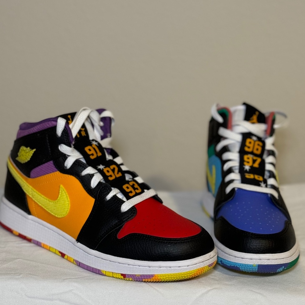 Jordan 1 Mid SS Six Championships (GS)